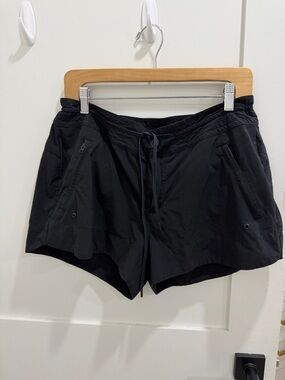 Athleta Hudson Boardshorts Womens Size 12 Black Swim Shorts Drawstring Beach